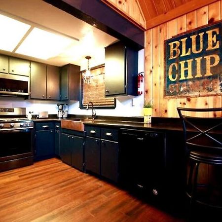 Glimmer Chalet Treetop A-Frame Cabin Lake View Lake Arrowhead Eksteriør bilde