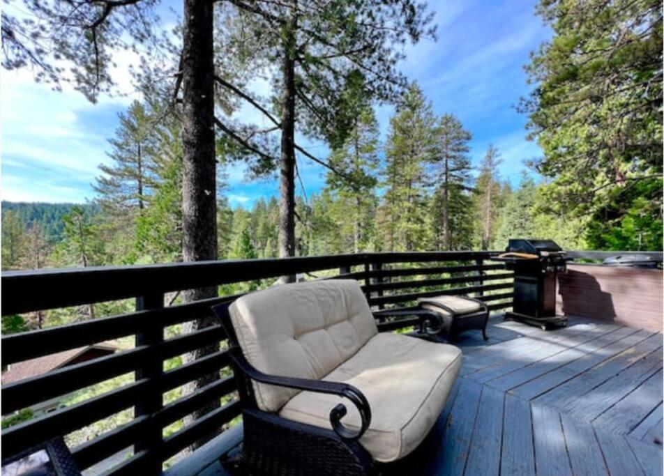 Glimmer Chalet Treetop A-Frame Cabin Lake View Lake Arrowhead Eksteriør bilde